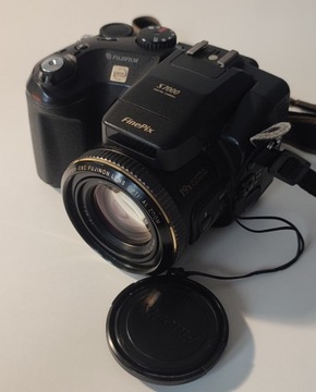 Fujifilm FinePix S7000