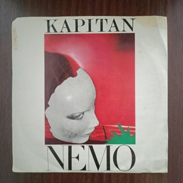 KAPITAN NEMO - BAR PARADISE / WYNURZENIE /7" S-568