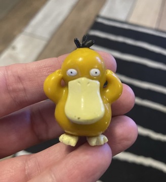 Oryginalna figurka Nintendo Pokemon Psyduck 1999