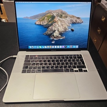 MacBook Pro16 i7 16gb 500gb