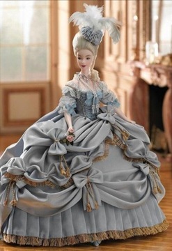 Barbie z serii królewskiej Maria Antonina