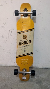 Longboard cruiser Arbor Catalyst 40 drop through