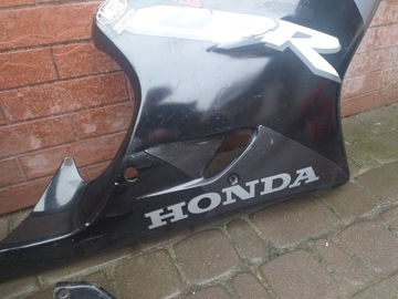 HONDA CBR 600 F4i  01-OWIEWKA BOCZEK PRAWA 