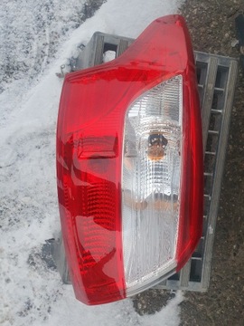Lampa lewy tył w błotnik sedan Ford Focus 3 10-14