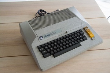 Komputer Atari 800 jak 600XL/800XL/1200XL 8bit