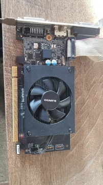 Sprzedam kartę graficzną GeForce GT 710 2gb.