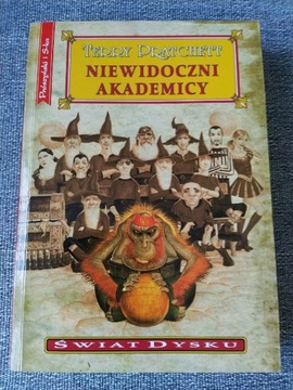 Pratchett Niewidoczni akademicy