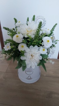 Naturalny flowerbox na komunię prezent biały 