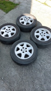 4x Alufelgi r15 opel 5x110 z oponami letnimi