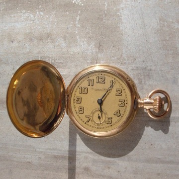 zegarek złoty Schaffhausen - IWC