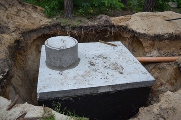 Szambo betonowe, zbiornik na deszczówkę