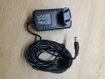 Zasilacz (adapter) ac/dc 12V - 1.5A