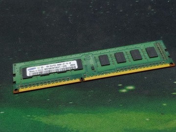 Pamieć RAM DDR3 1GB Samsung M378B2873EH1-CF8