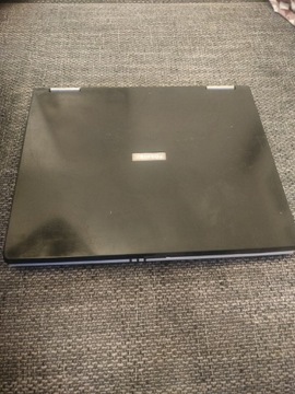 Laptop Toshiba. 