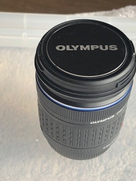 OLYMPUS 40-150mm R F4.0-5.6 M.ZUIKO DIGITAL ED