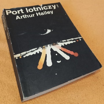 Książka - Port lotniczy - A. Hailey sensacja