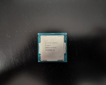 Procesor Intel Xeon E-2224 - 3,40 GHz
