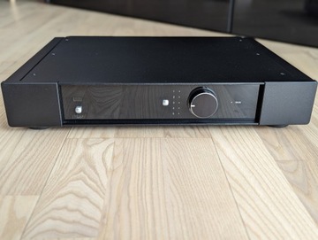 Rega Elex R wzmacniacz stereo 72W