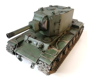 Model Czołgu KV-2