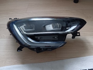 Lampa Prawa Megane IV FULL LED