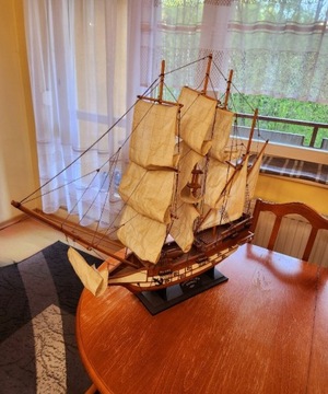 Drewniany model statku Spanish Galleon 1607