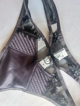 Stringi Hunkemoller rozm. S