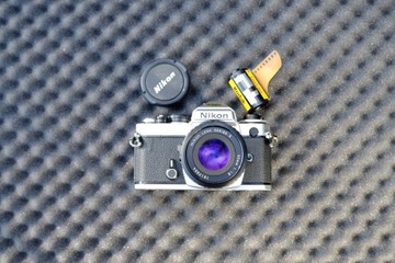 Nikon FE + Nikkor E 50mm f/1.8 