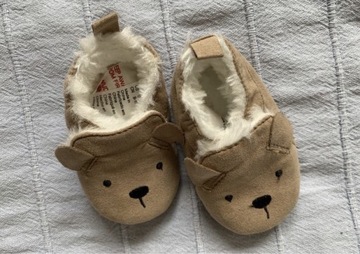 Kapciuszki niemowlęce slippers ciepełko w stopkiHM