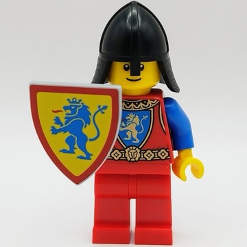 LEGO Castle Rycerz Herbu Lew z tarczą i hełmem 