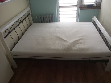 Łóżko 160x220 plus materac gratis
