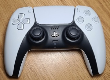 Pad ps5 oryginalny biały