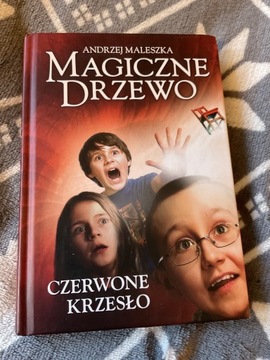 Magiczne drzewo. Czerwone krzesło. A.Maleszka