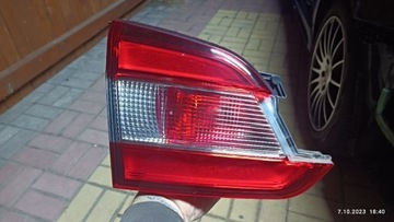 Lampa Subaru Levorg tył klapa leva