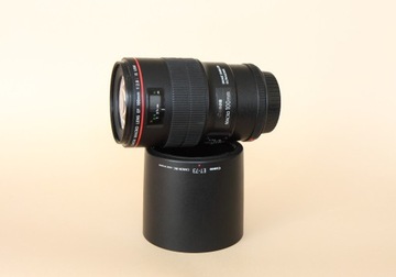 Canon EF 100 mm f/2,8 L Makro IS USM.