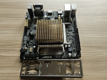 Płyta główna Mini-itx Asus J1800i-c lekko uszkodz