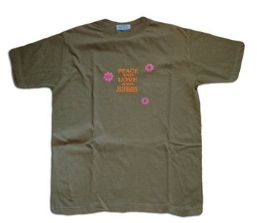 Oliwkowy t-shirt z  nadrukiem Peace and Love