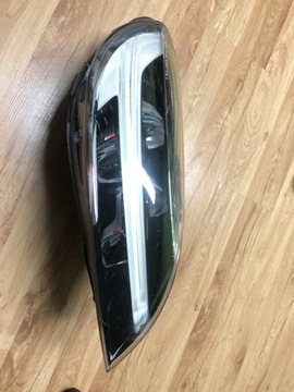 Lampa Volvo v40 sprzedam