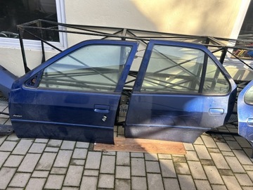 Drzwi, klapa Peugeot 306 kod lakieru EGED