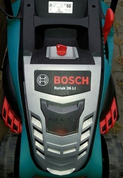 Zestaw kosiarki Bosch ROTAK 36 li akumulatorowe 