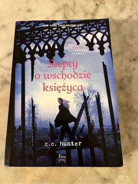 Szepty o wschodzie księżyca C.C. Hunter