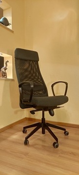 Fotel biurowy Ikea Markus - krzesło obrotowe