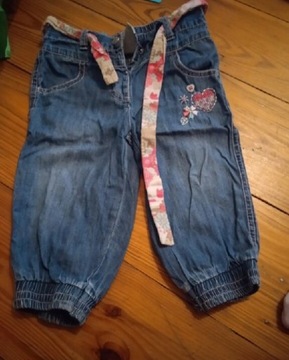 Dżinsowe spodnie dziecięce rozmiar 62-68 cm 