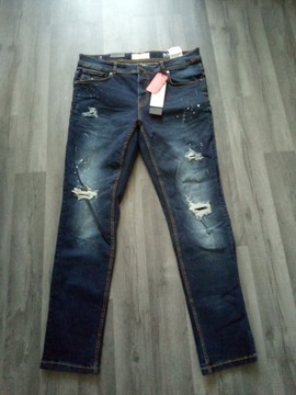 spodnie jeansowe 34/30 z metką skinny
