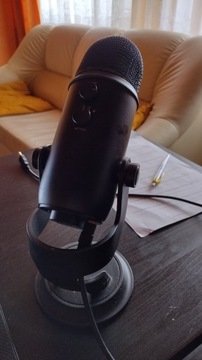 Mikrofon pojemnościowy studyjny Blue Yeti Czarny