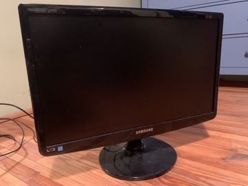 Monitor Samsung czarny biurowy S22A100N