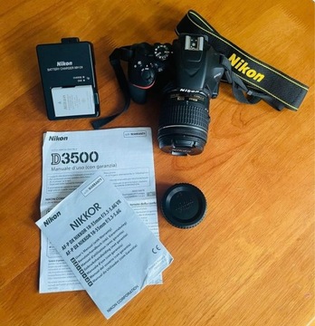 Camera Nikon D3500 