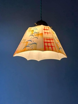 Lampa w stylu art deco