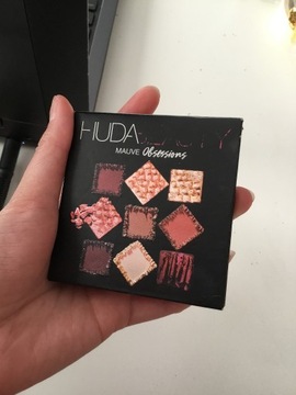 Huda beauty mauve obsessions eyeshadow paleta cien