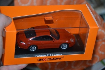 Porsche 911 996 Carrera coupe 2001 3.4 red 1/43