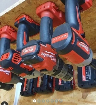 Milwaukee M18 uchwyty elektronarzędzia 5szt.